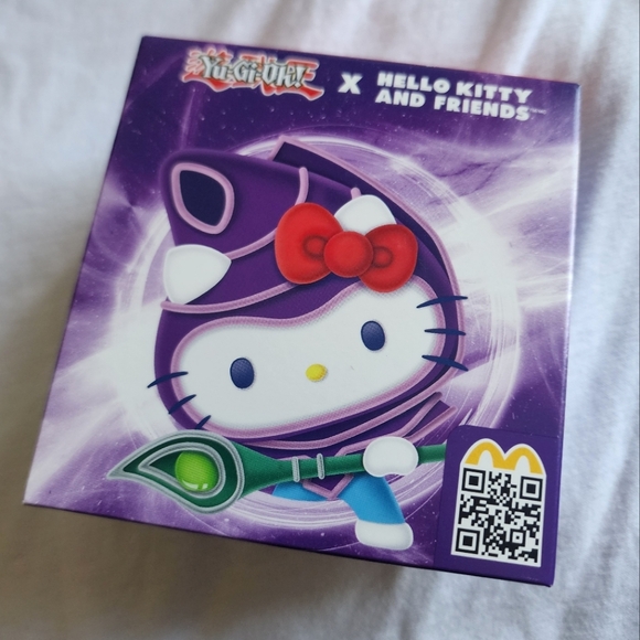 Hello Kitty Other - 🤍 Dark Magician Hello Kitty x Yu Gi Oh!